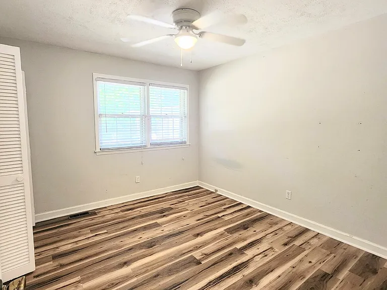 1512 Atwick Dr — Photo 14