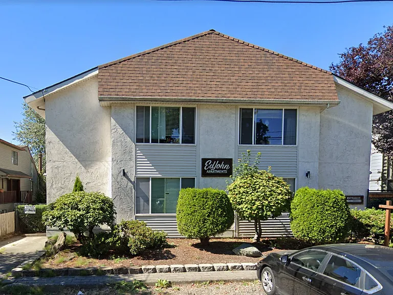 Ed John Apartments — Photo 7