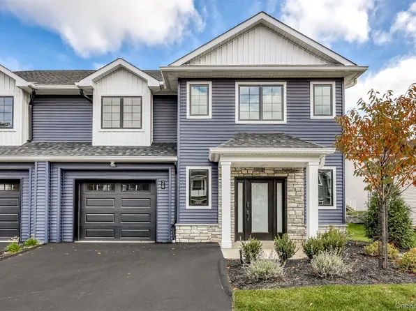 28 Silverwood Circle, Suffern, NY 10901