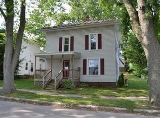 70 W College St, Fredericktown, OH 43019