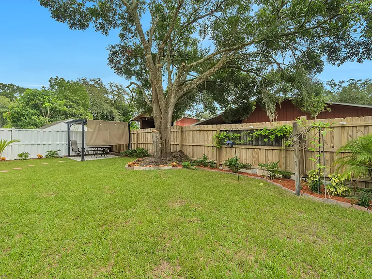 12447 Mondragon Dr — Photo 28