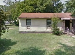 142 Leavenworth St, Petersburg, VA 23803