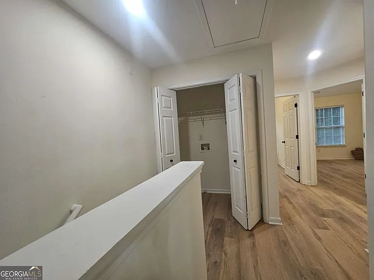 619 Kenridge Way — Photo 16