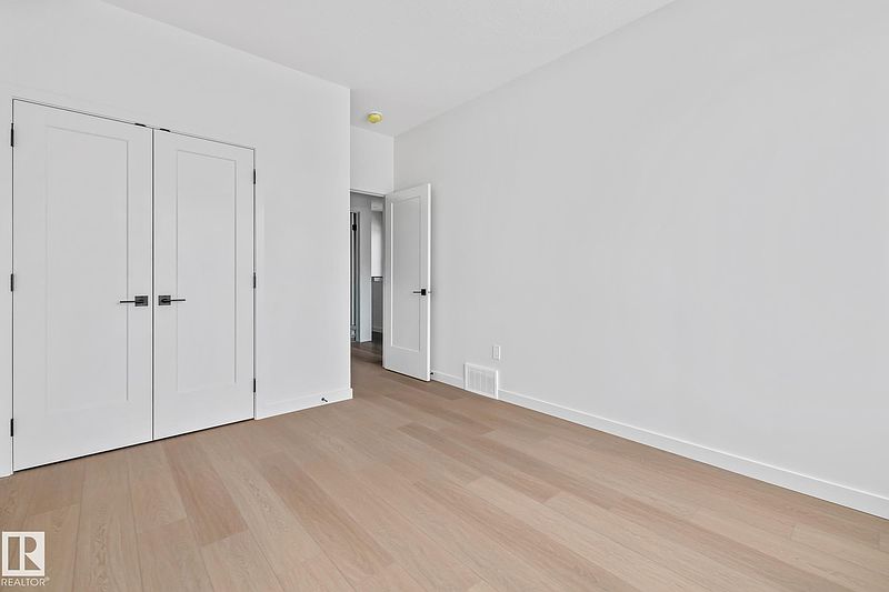 Edmonton Townhouse for rent - 3 Bedrooms — photo 22