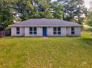 7271 Lakewood Rd, Mobile, AL 36695