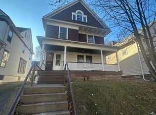 27 Augustine St, Rochester, NY 14613