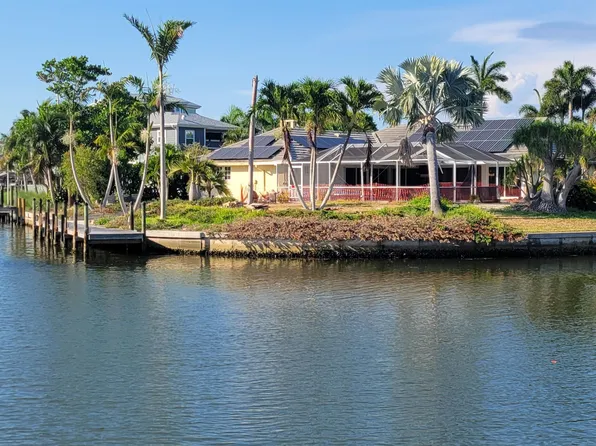 902 Kings Crown Dr, Sanibel, FL 33957