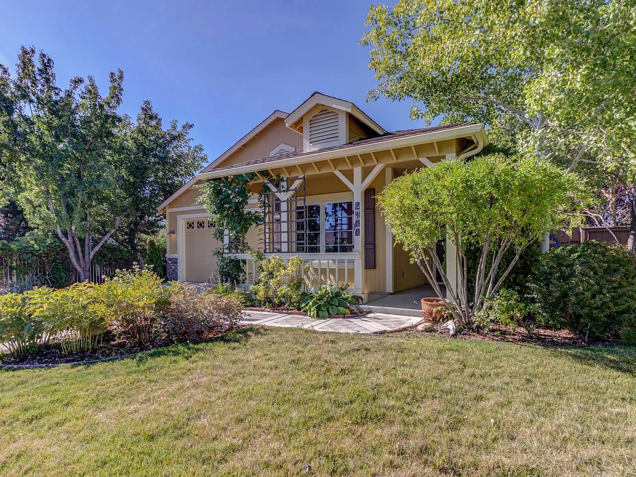 2100 Brittany Meadows Dr photo 1