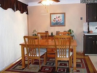 5th image of 7450 Dawn Haven Dr