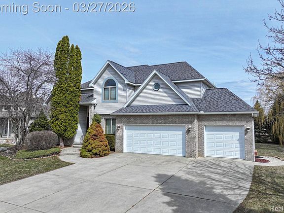 3rd image of 6476 Stonebrook Ln