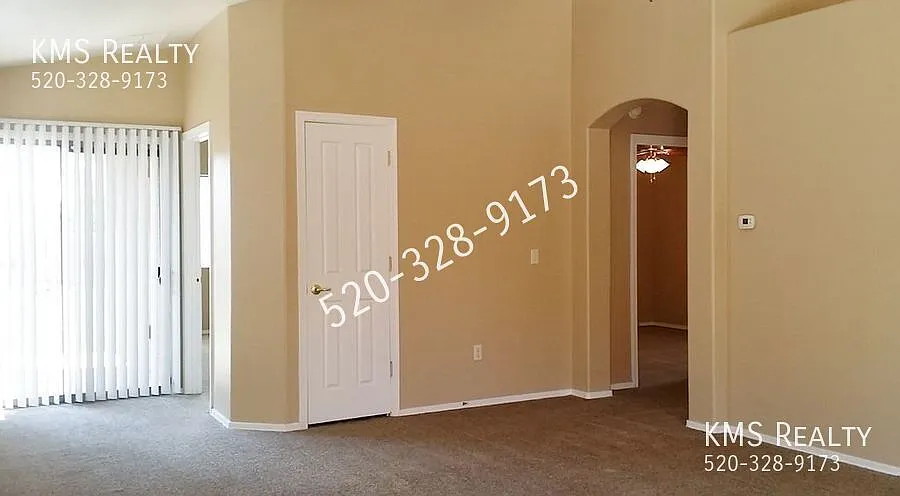 3 Beds / 2 Bath - Owner/Agent — Photo 4