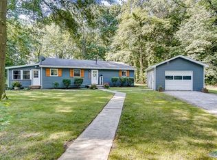 10583 Loomer Ln, Delta, OH 43515