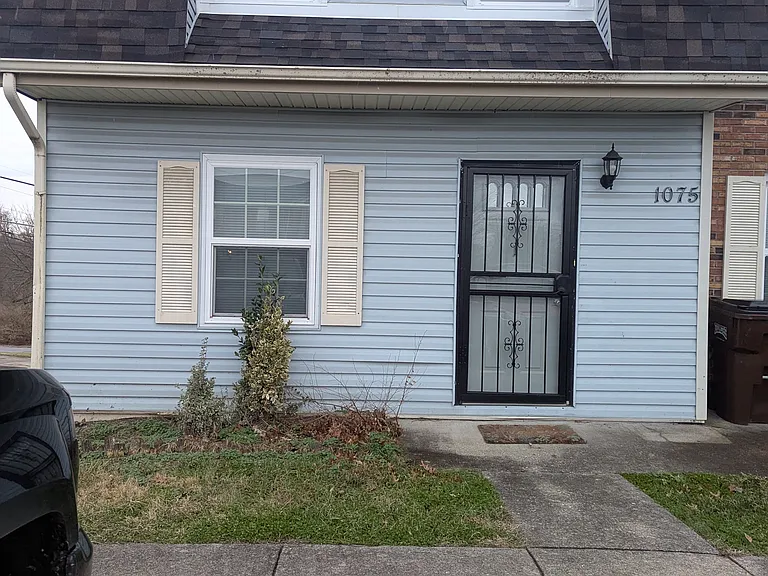 1075 Raintree Dr #1 — Photo 12