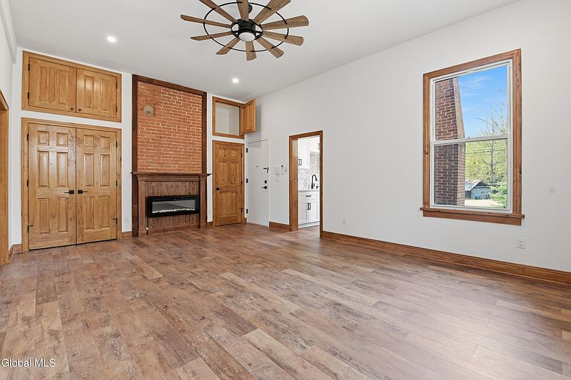 3rd image of 66 Horicon Avenue #1W