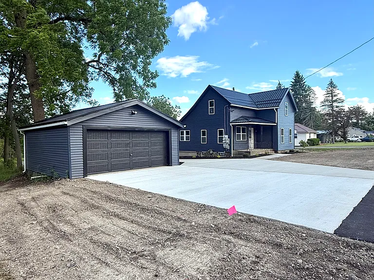 112 Old Glenwood Rd #2 — Photo 16