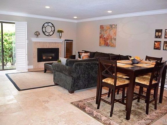 3rd image of 216 Vista Ct