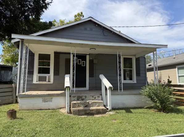 231 N Oakland Ave, Statesville, NC 28677