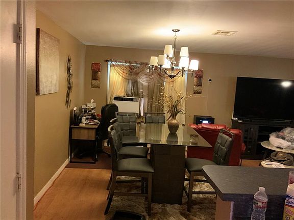 5th image of 3004 Keithway Dr