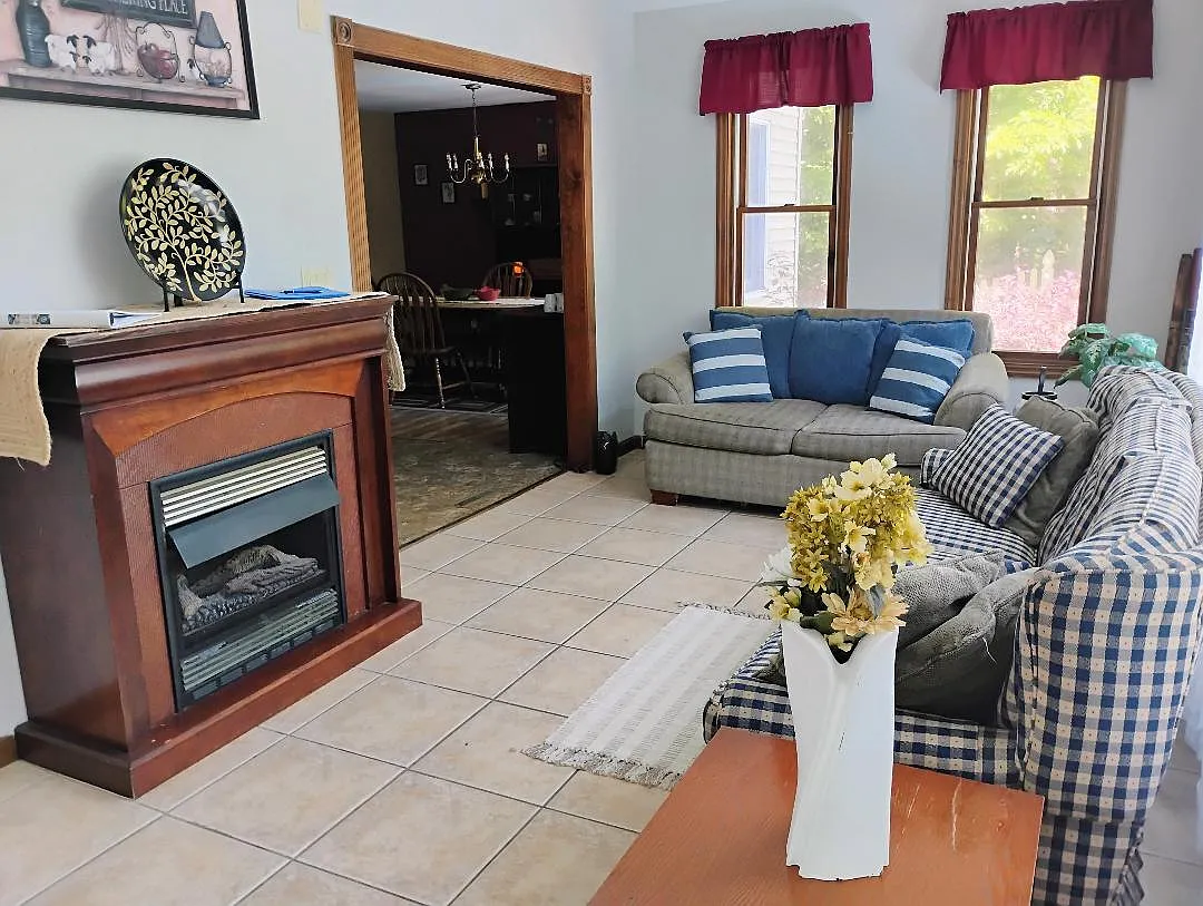 12 Cedarcrest Drive — Photo 4
