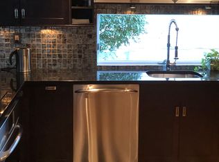 20 Wood Rd, Port Washington, NY 11050