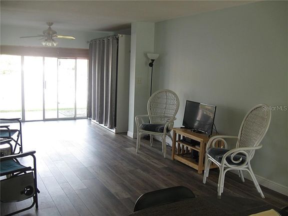 2nd image of 605 Westwinds Dr #605