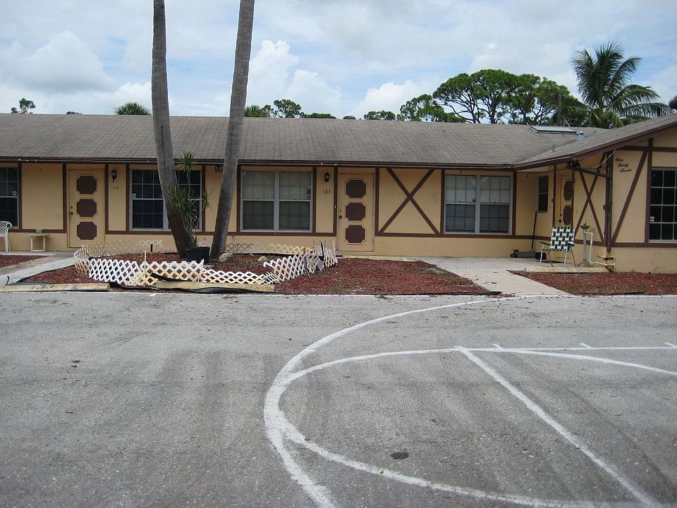 1st image of 137 Jennings Ave