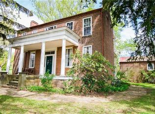 1416 Daniels Run Rd, Scenery Hill, PA 15360