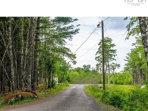 2nd image of 111 Middle Lake North Rd