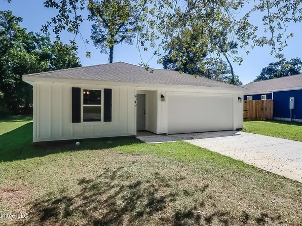 4012 Southern Oaks Cir, Gulfport, MS 39507