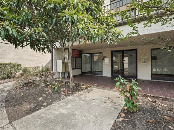 3065 Walnut Bend Lane #25, Houston, TX 77042