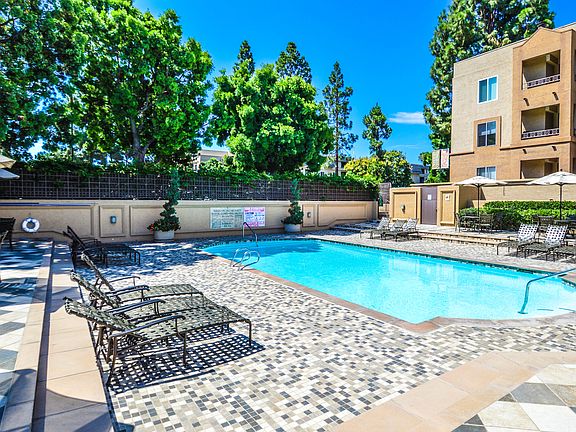 5th image of 3550 Lebon Dr Unit 6229