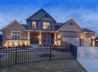 5 Wyndemere Ct, Lake Saint Louis, MO 63367