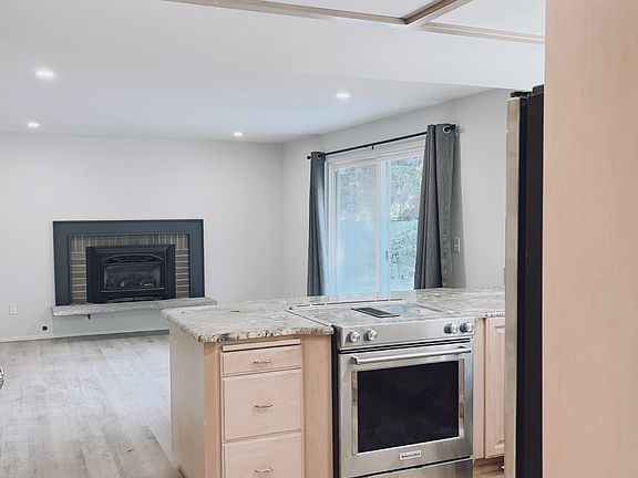 4th image of 10251 NE 118th Pl