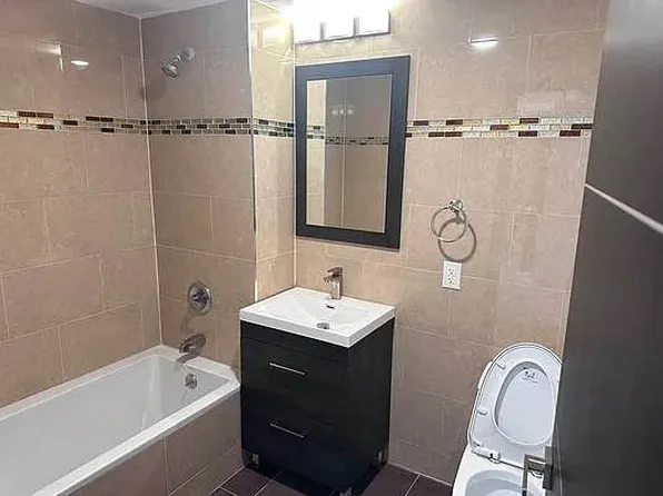 35-20 146th Street image 3 of 9