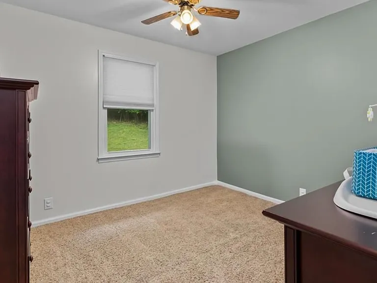 1755 Madison Ave — Photo 20
