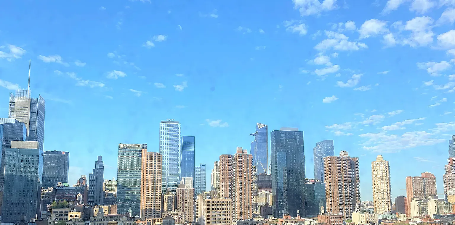 350 West 50th Street — Photo 1
