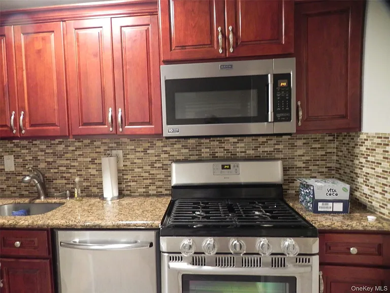 1250 North Ave #110 — Photo 10