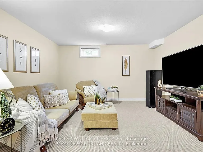 600 Hyde Park Rd #173 — Photo 32
