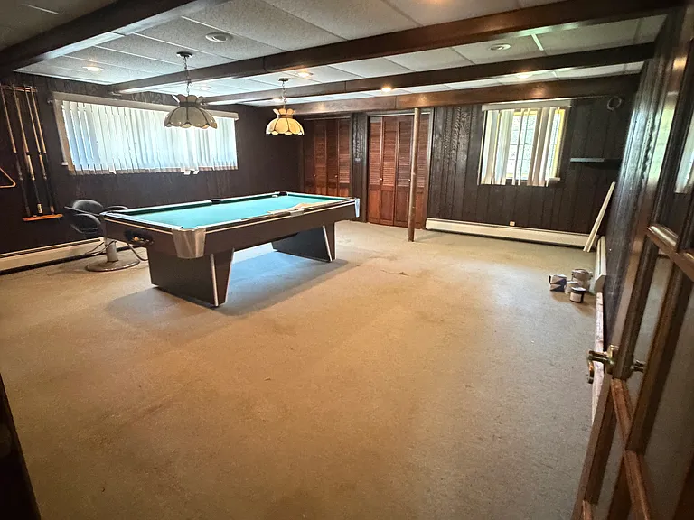 818 Griffin Pond Rd — Photo 7