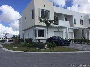 7151 NW 103rd Path, Doral, FL 33178