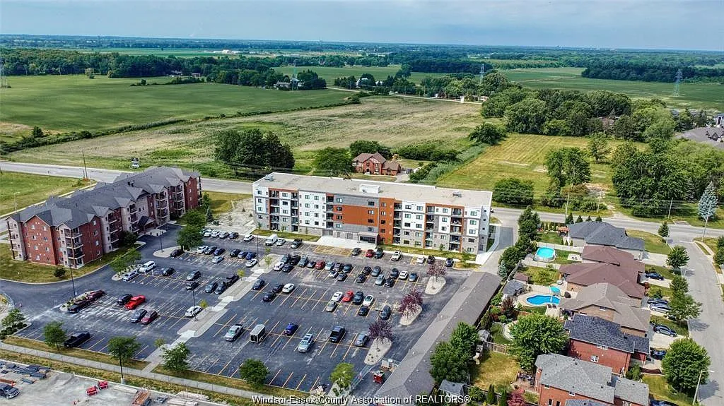2 bed, 2.0 bath, 1148 sqft, $2,250 — Photo 2