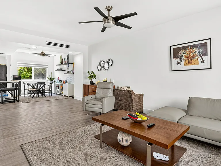 8956 Collins Ave #4 — Photo 14