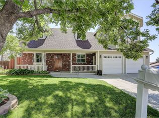 7150 Saulsbury Cir, Arvada, CO 80003