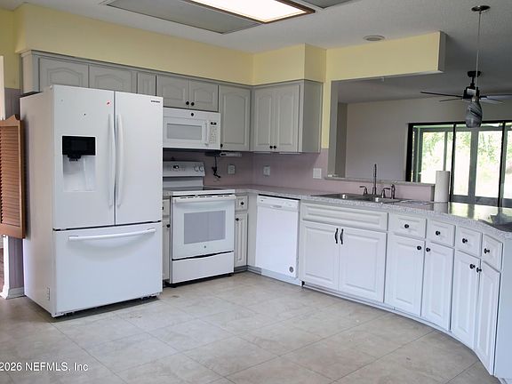 3rd image of 8716 E ROSEMONT Court