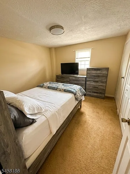 1 bed, 1.0 bath, $2,200 — Photo 3
