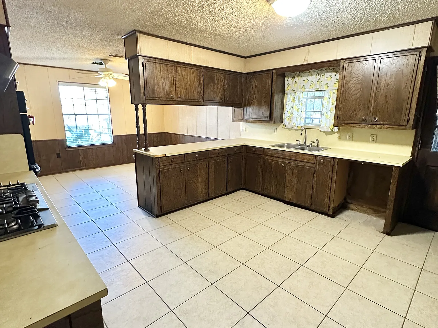 3572 Madeira Drive - 1 — Photo 3