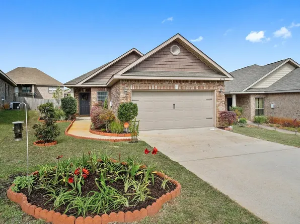 2492 Bentridge Dr W, Mobile, AL 36695