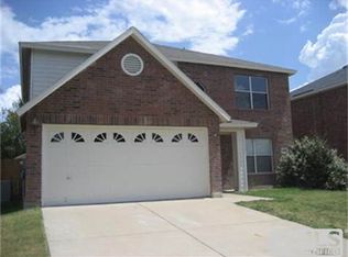 3345 Chapel Wood Ct, Fort Worth, TX 76116