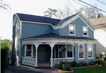 2nd image of 6 Wyckoff St