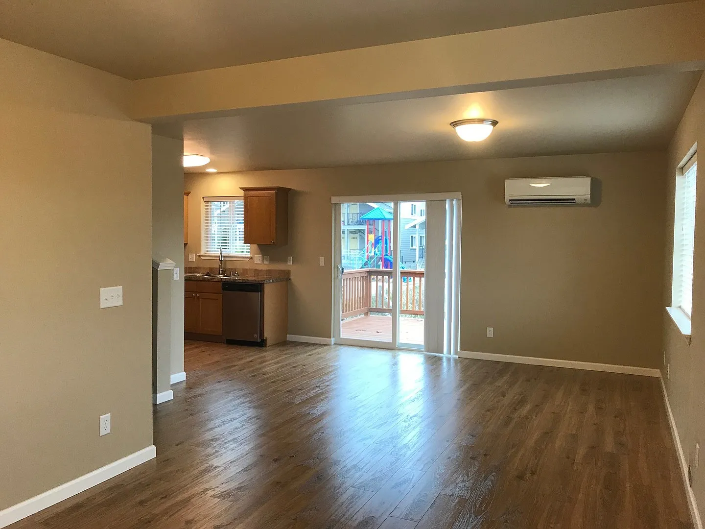 MA2409 — Photo 3